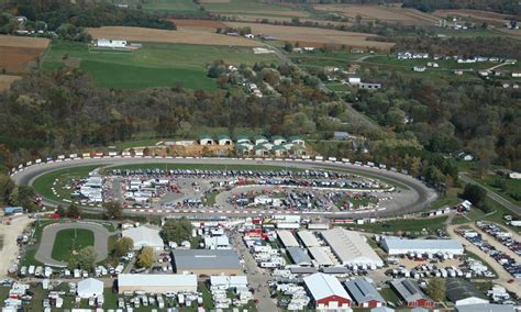 Wisconsin Race Track Listing, Directory of Oval Tracks & Drag Strips.